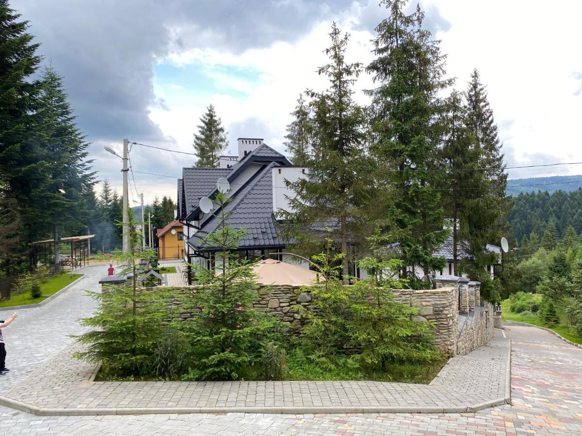 Феєрія Лісу Aparthotel Skhidnytsia Buitenkant foto