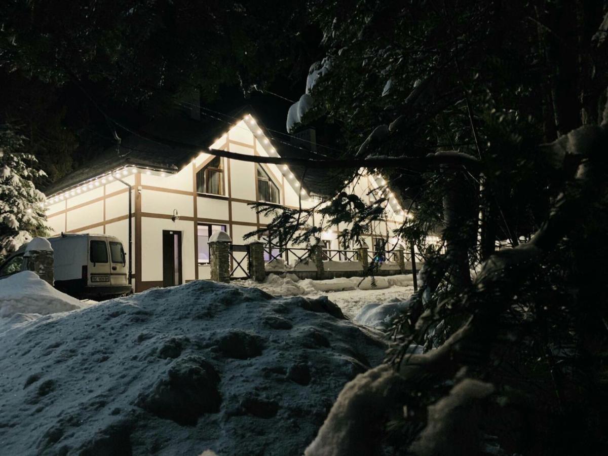 Феєрія Лісу Aparthotel Skhidnytsia Buitenkant foto