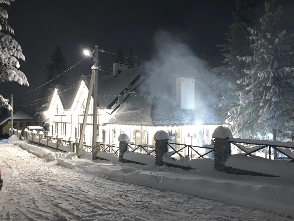 Феєрія Лісу Aparthotel Skhidnytsia Buitenkant foto